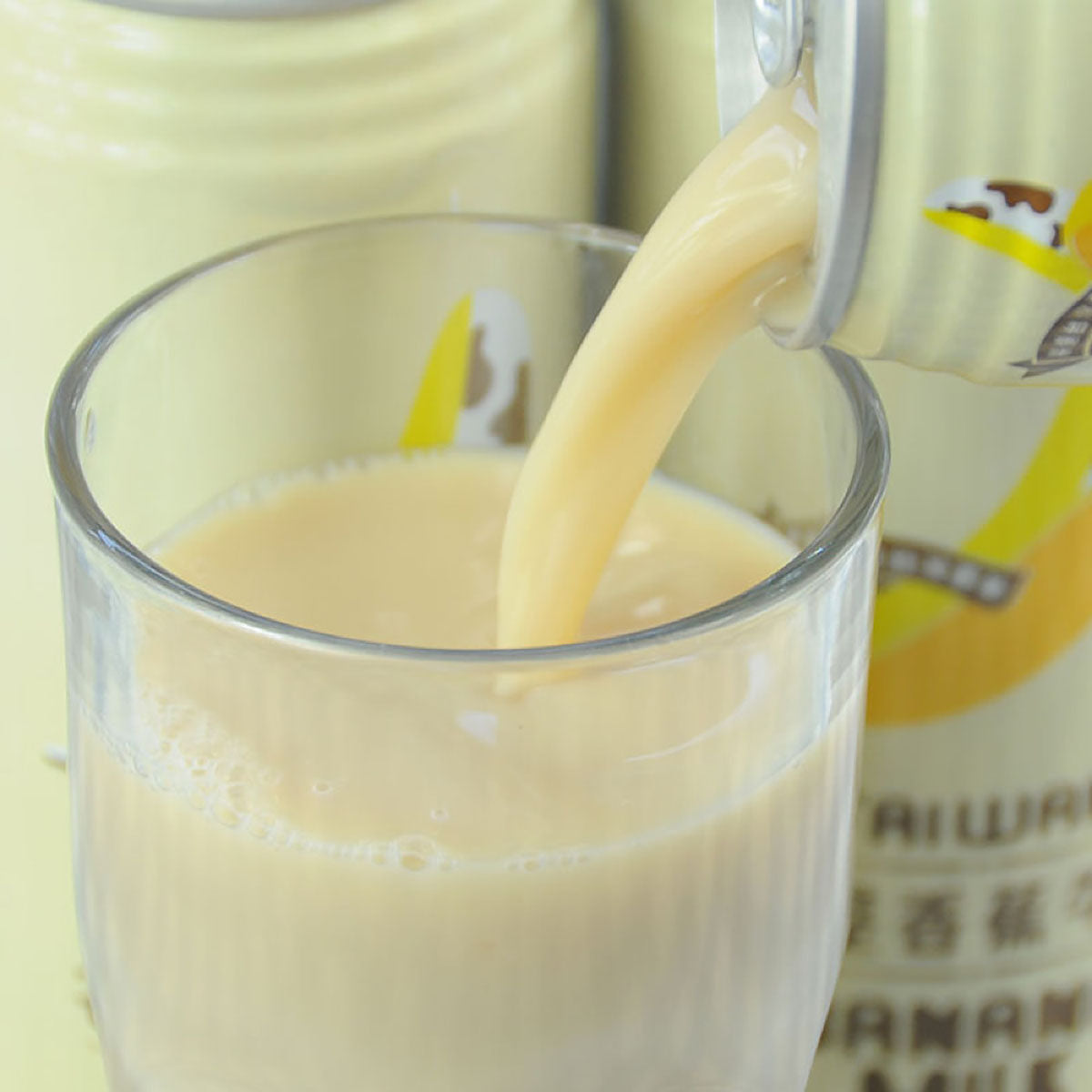 Famous-House-Banana-Milk-500ml-X6Pack-1