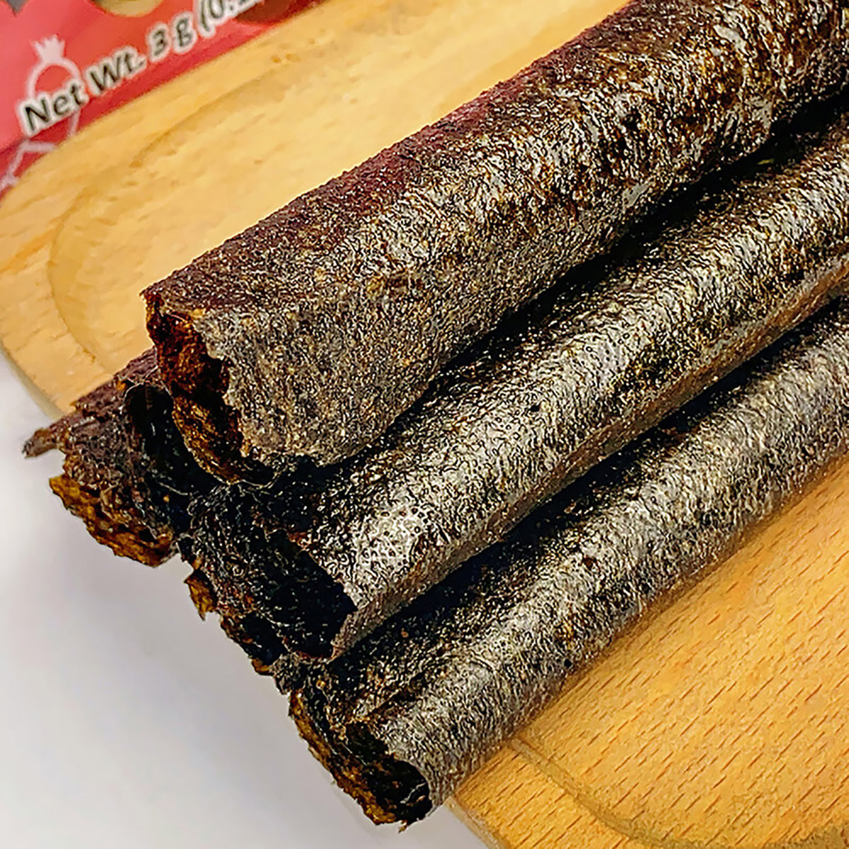 Taokaenoi-Crispy-Seaweed-Rolls-with-Smoked-Sausage-Flavor-27g-X4Pack-1