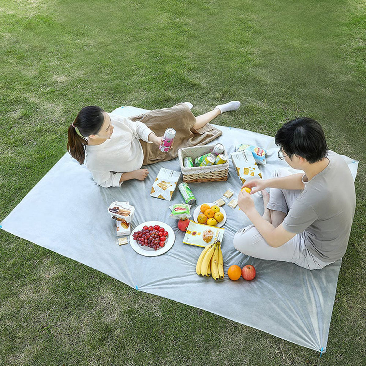 Fasola Disposable Picnic Mat 150*200cmX6Pack