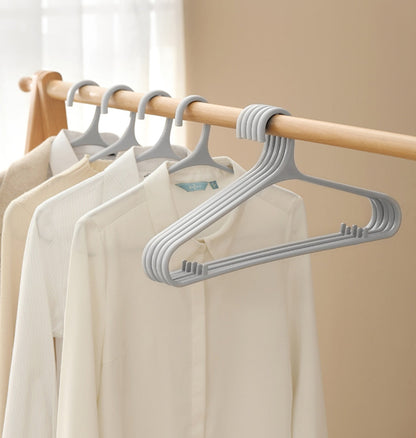 Fasola Japanese Heavy Duty Plastic Minimalist Hangers for Coats 5Pcs X2Pack